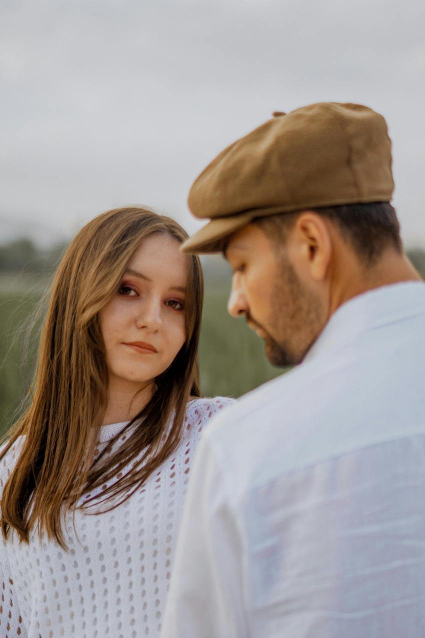 7 Concrete Signs Your Relationship Is Toxic